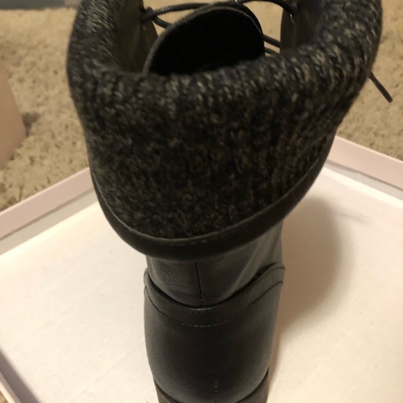 BLACK BOOTIES SIZE 9 WINTER/FALL BOOTS - Picture 5 of 8
